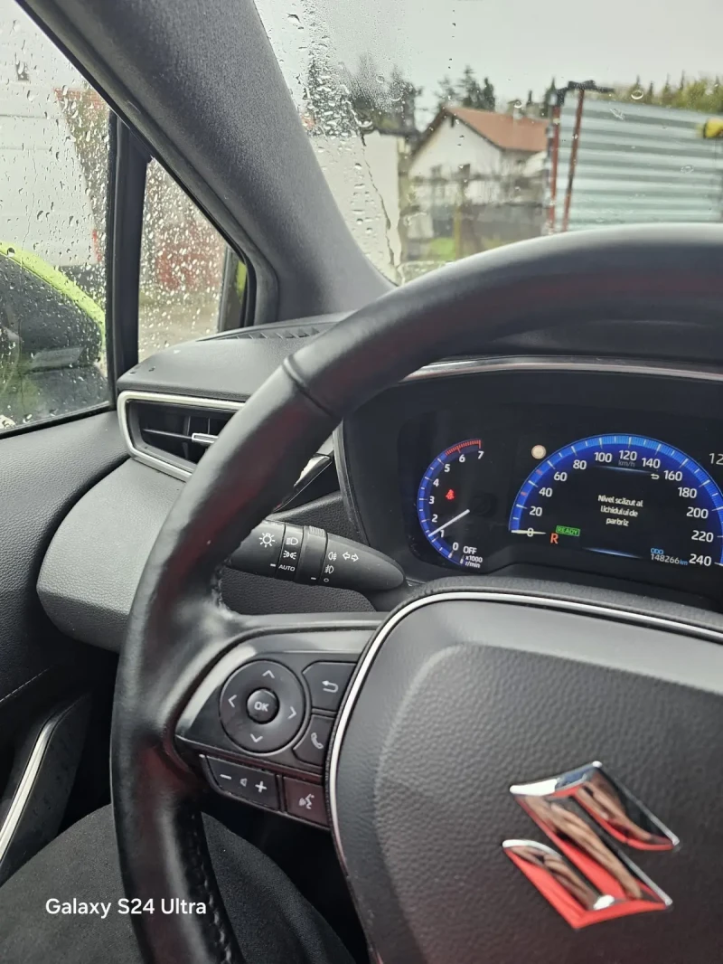 Suzuki Swace Hybrid, снимка 10 - Автомобили и джипове - 52229771