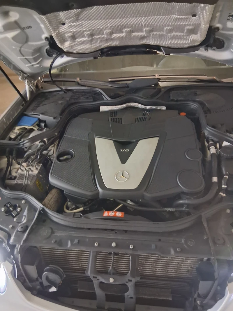 Mercedes-Benz E 320, снимка 14 - Автомобили и джипове - 52343367