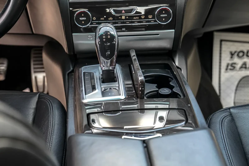 Maserati Quattroporte QUATTRROPORTE S Q4 | NAVI | CAM | ROOF | BSM | FR, снимка 15 - Автомобили и джипове - 52507479