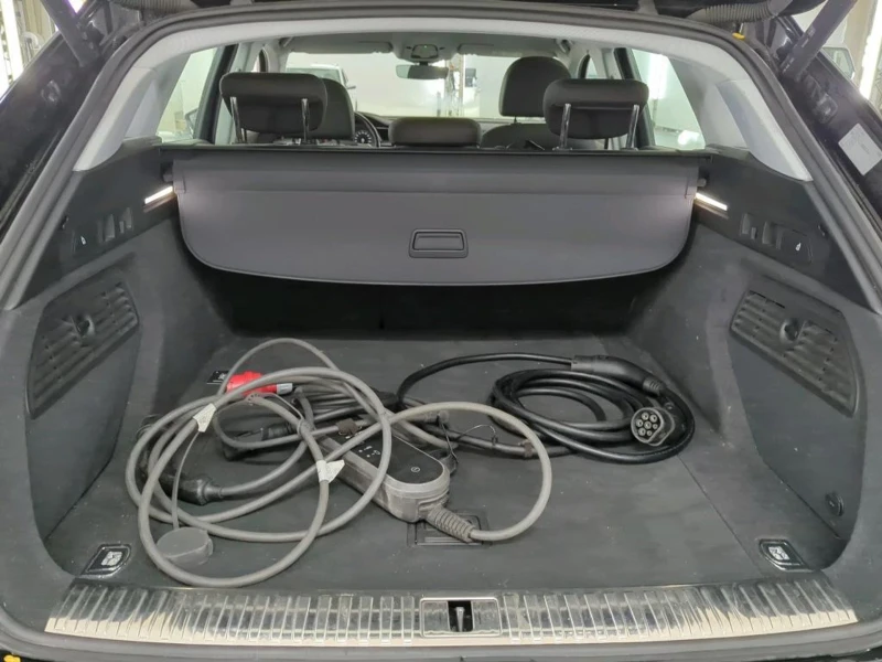 Audi E-Tron 50 - 71kW 313кс, снимка 8 - Автомобили и джипове - 52541808