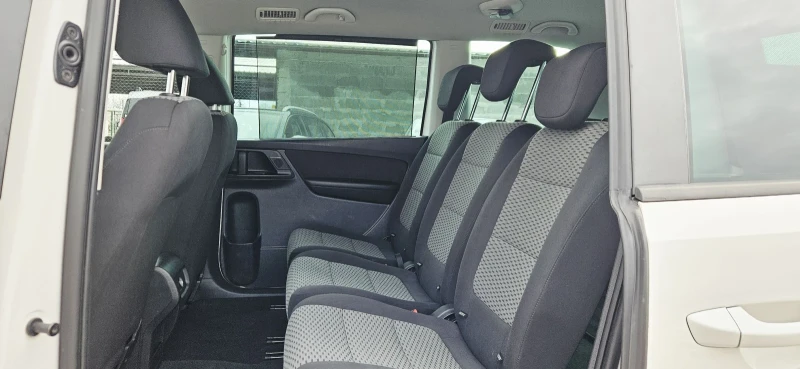 VW Sharan 2.0TDI* 140кс, снимка 16 - Автомобили и джипове - 52575749