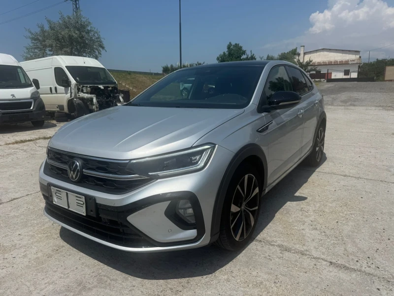 VW Taigo  /// R Line /// 1.5 , снимка 2 - Автомобили и джипове - 52860321