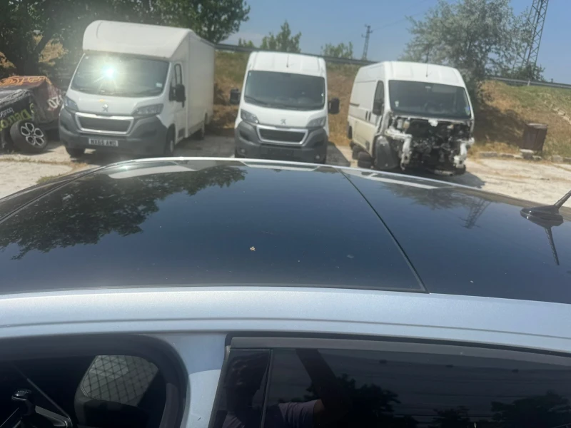 VW Taigo  /// R Line /// 1.5 , снимка 10 - Автомобили и джипове - 52860321