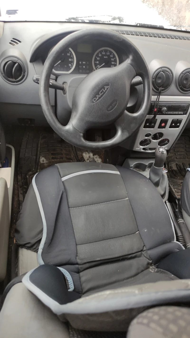 Dacia Logan 1.5DCI, снимка 5 - Автомобили и джипове - 53571589