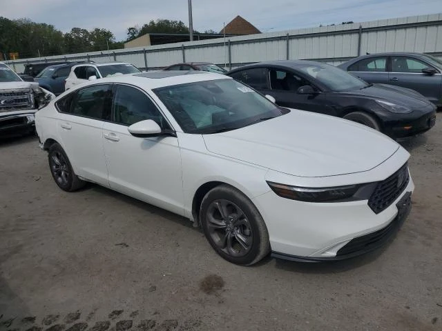 Honda Accord 1.5L 4 Front-wheel Drive - изображение 10