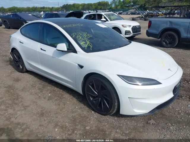 Tesla Model 3 PERFORMANCE ALL-WHEEL DRIVE
