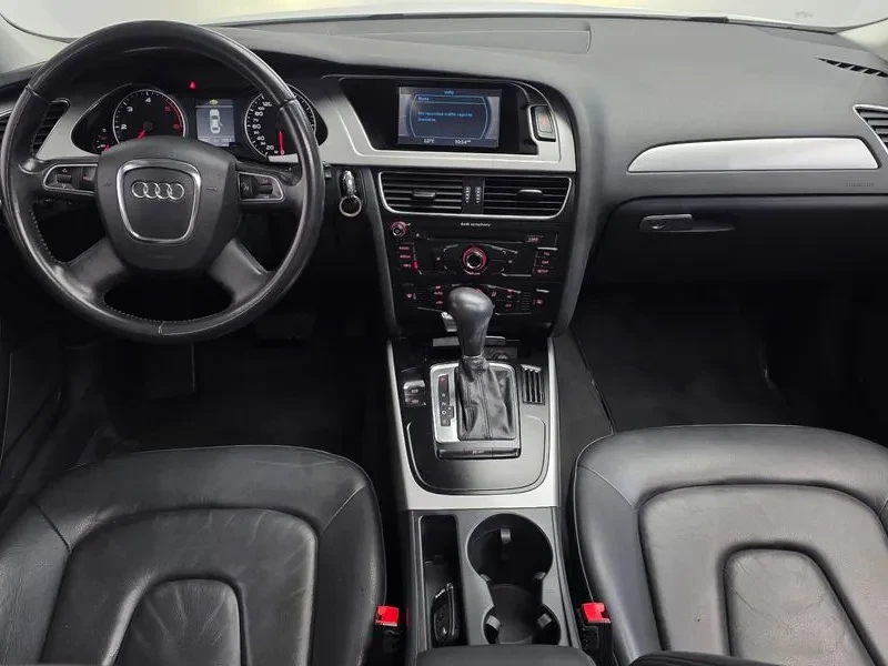 Audi A4 2.0 Tdi, снимка 13 - Автомобили и джипове - 55896499