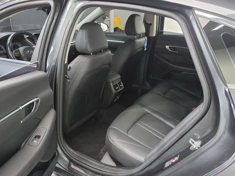 Hyundai Sonata 2.0 - САМО 30% АВАНС, снимка 11 - Автомобили и джипове - 55998384