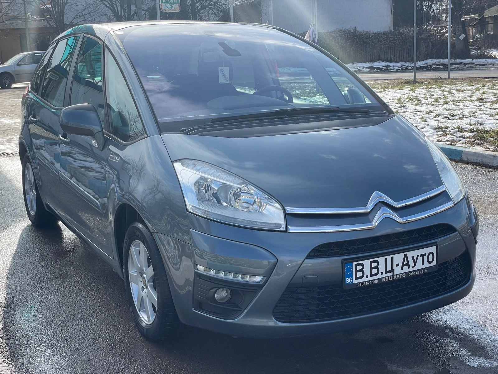 Citroen C4 Picasso 1.6HDi FaceLift - изображение 3