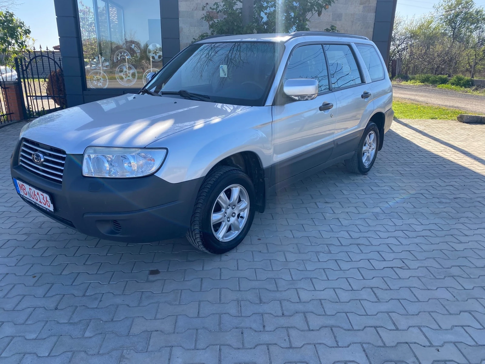 Subaru Forester 2.0i+ газ - [1] 