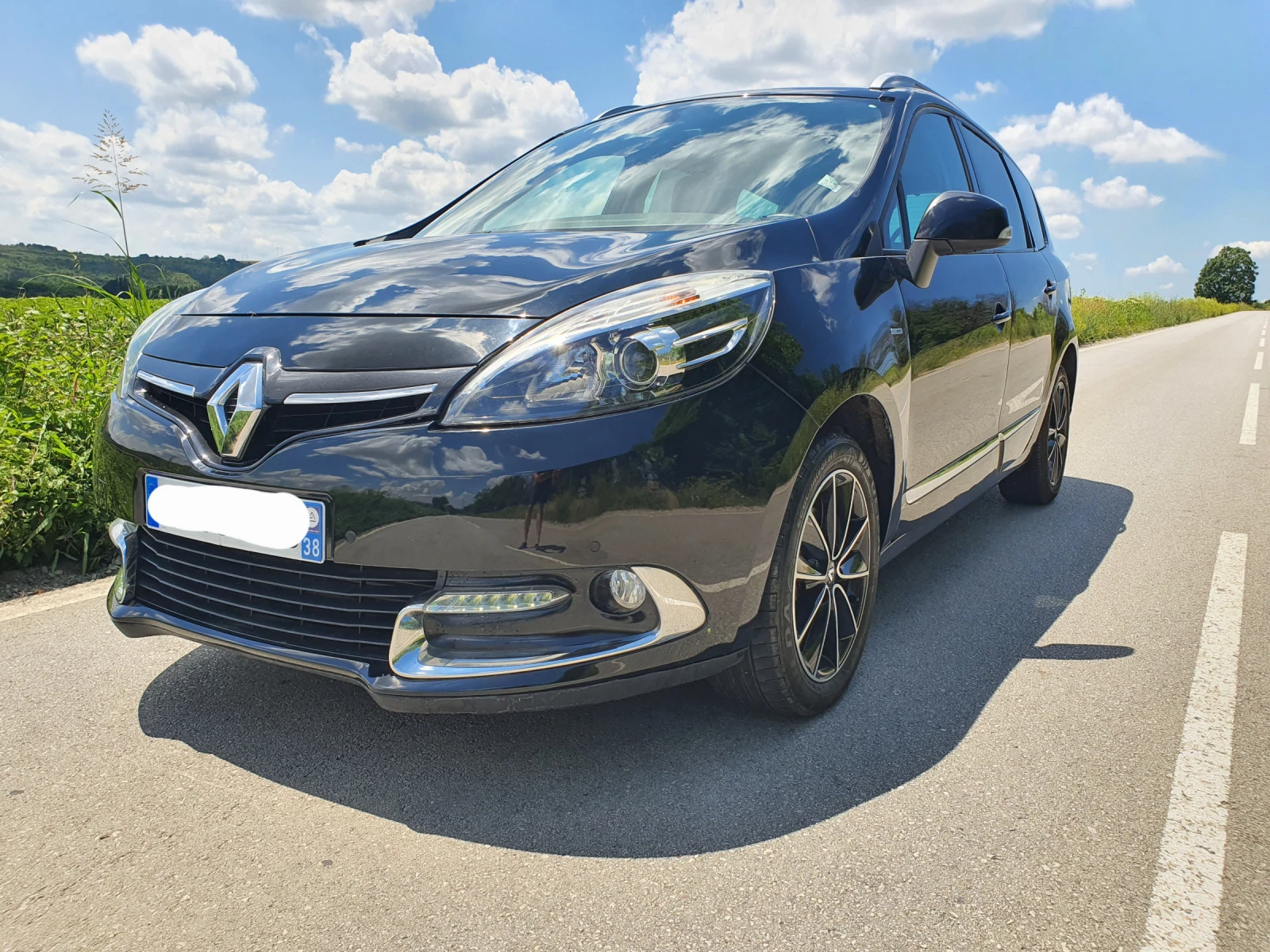 Renault Grand scenic 6+ 1местен 128х.км - изображение 2