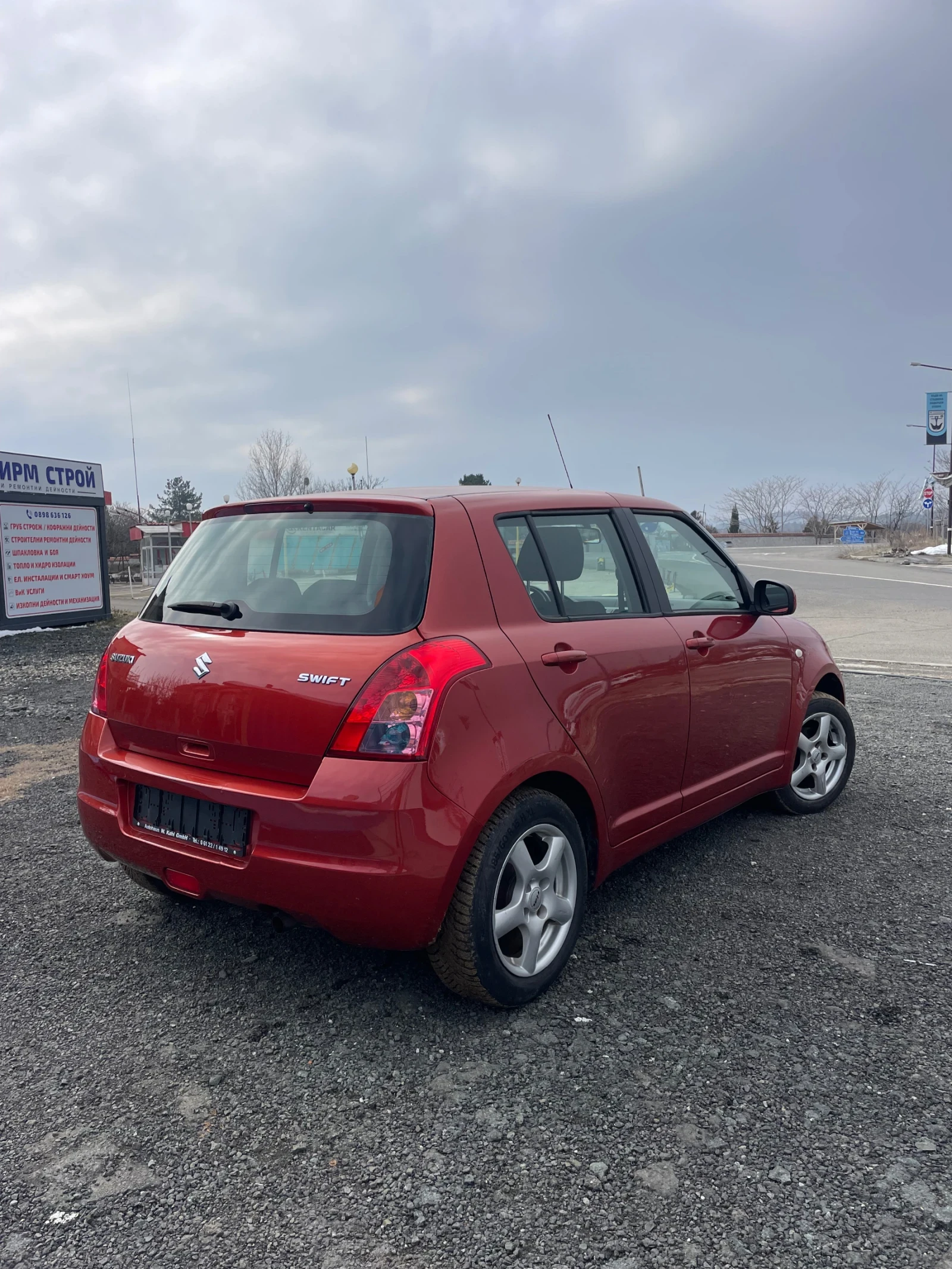 Suzuki Swift 1.3i - изображение 4