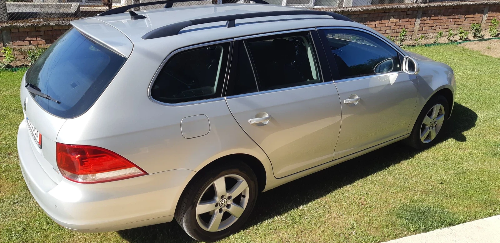 VW Golf 1.6-105к.с, ЕВРО 5 - изображение 5
