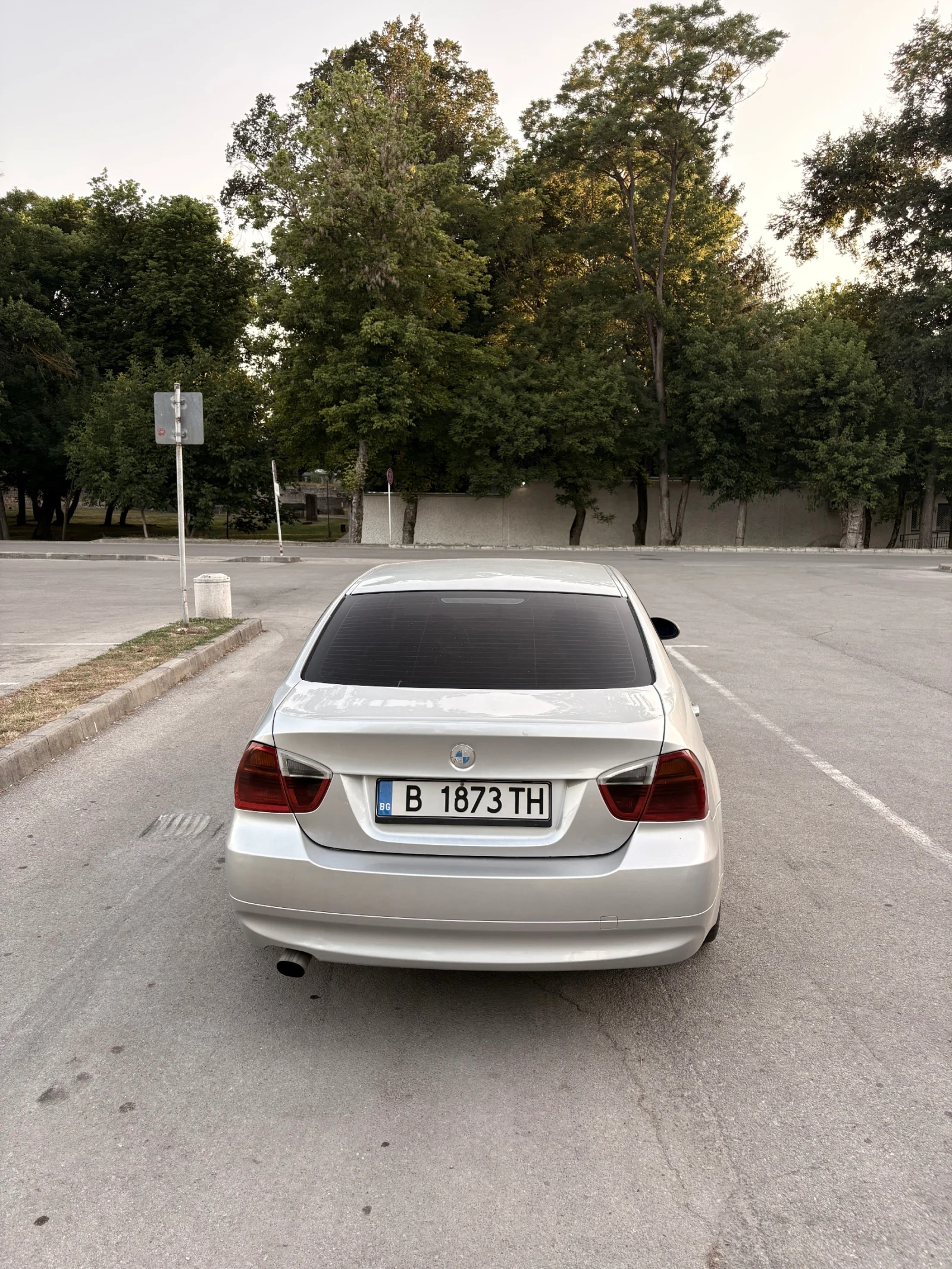 BMW 320  - изображение 3