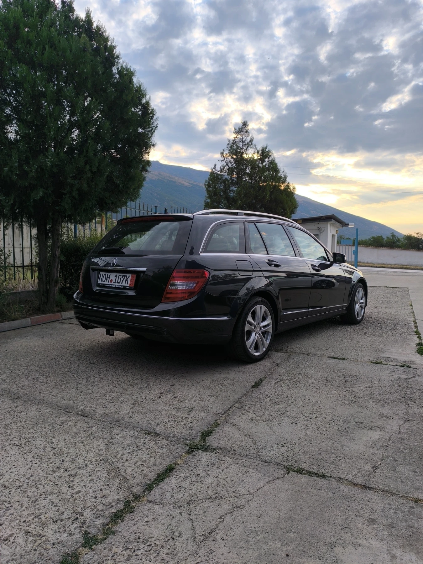 Mercedes-Benz C 180 C180 CGI - изображение 4