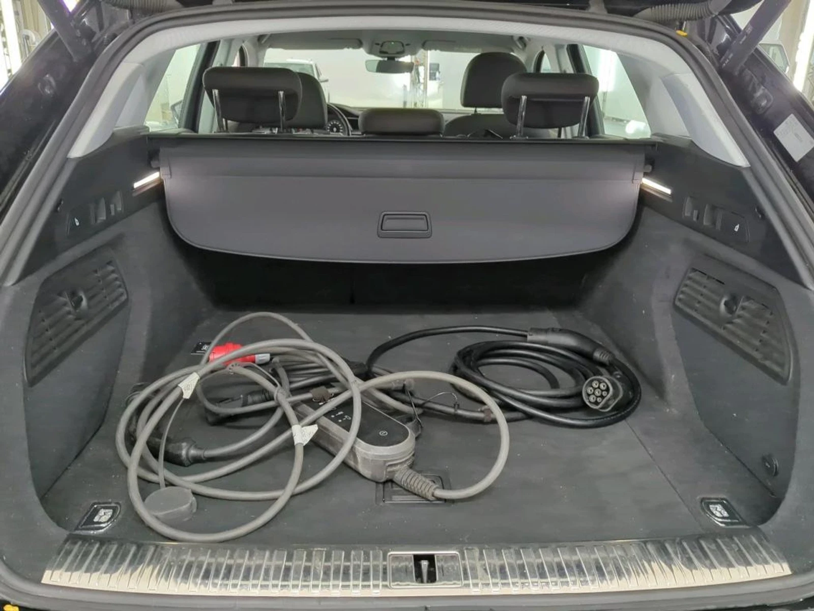 Audi E-Tron 50 - 71kW 313 | Mobile.bg   8