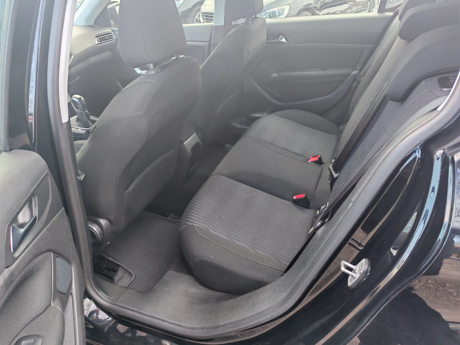 Peugeot 308 1.2i 2014G ������ | Mobile.bg � ����������� 11