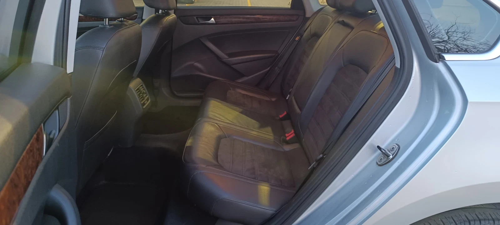 VW Passat 2.0TDI, снимка 15 - Автомобили и джипове - 53831255