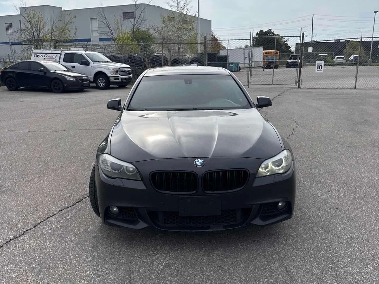 BMW 535 XDRIVE35I * FULL M PACK* ПОДГРЕВИ* КАМЕРА* ШИБЕДАХ, снимка 2 - Автомобили и джипове - 54577409