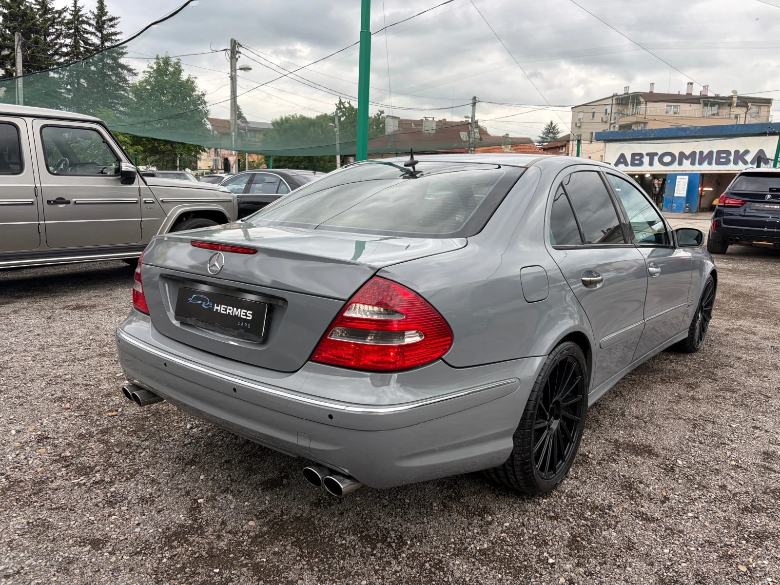 Mercedes-Benz E 320, снимка 4 - Автомобили и джипове - 54648308