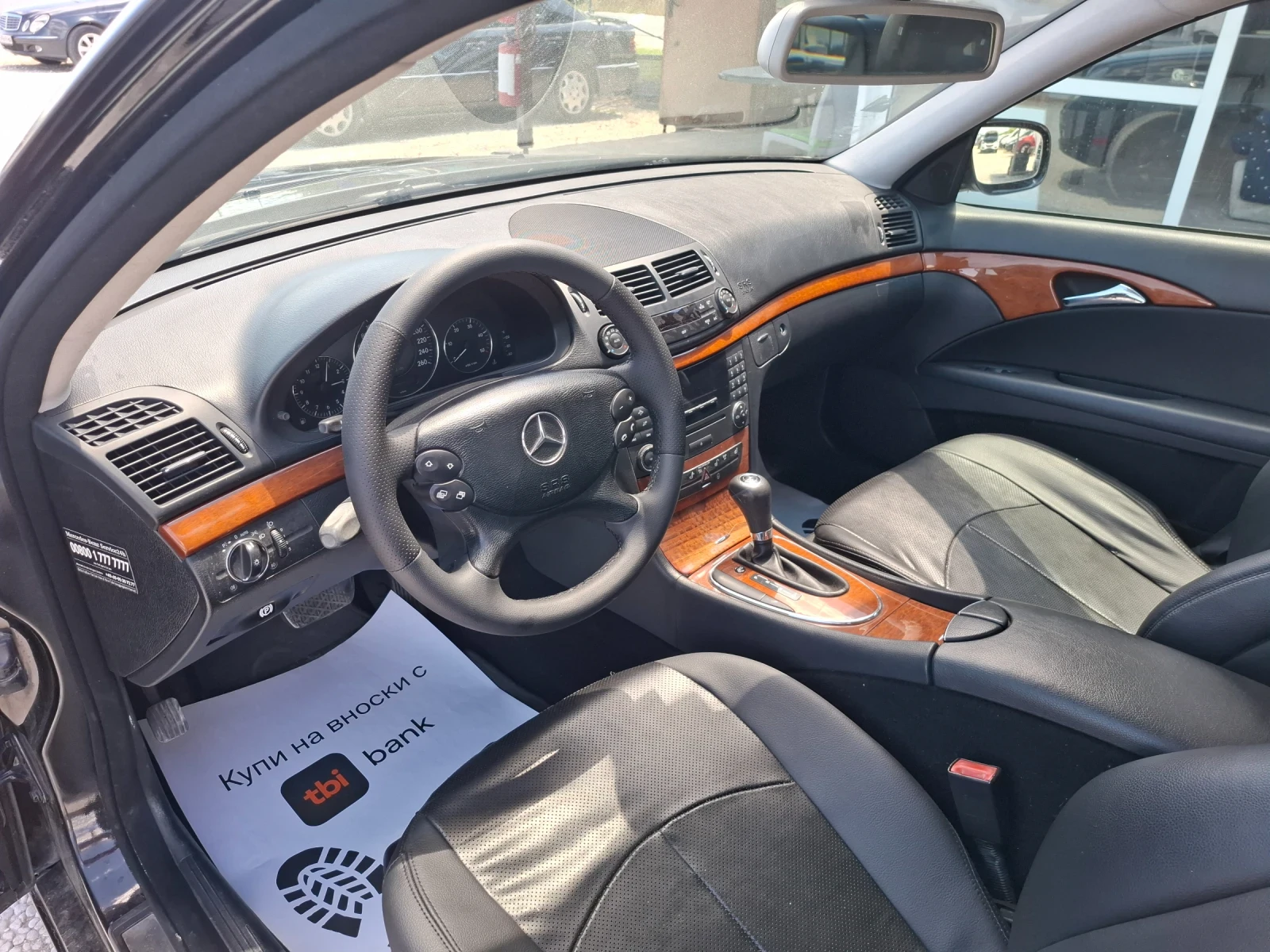 Mercedes-Benz E 220 2.2 CDI, снимка 9 - Автомобили и джипове - 54710955