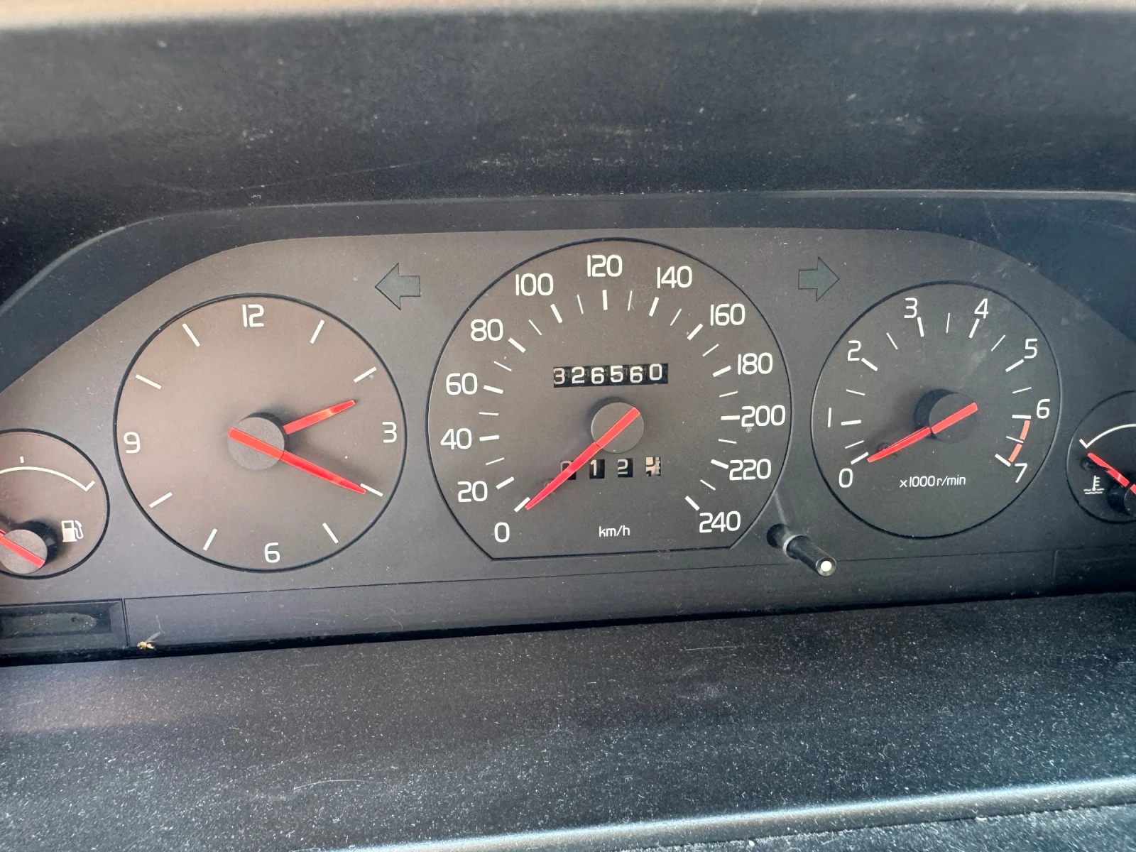Volvo 940, снимка 8 - Автомобили и джипове - 54819226
