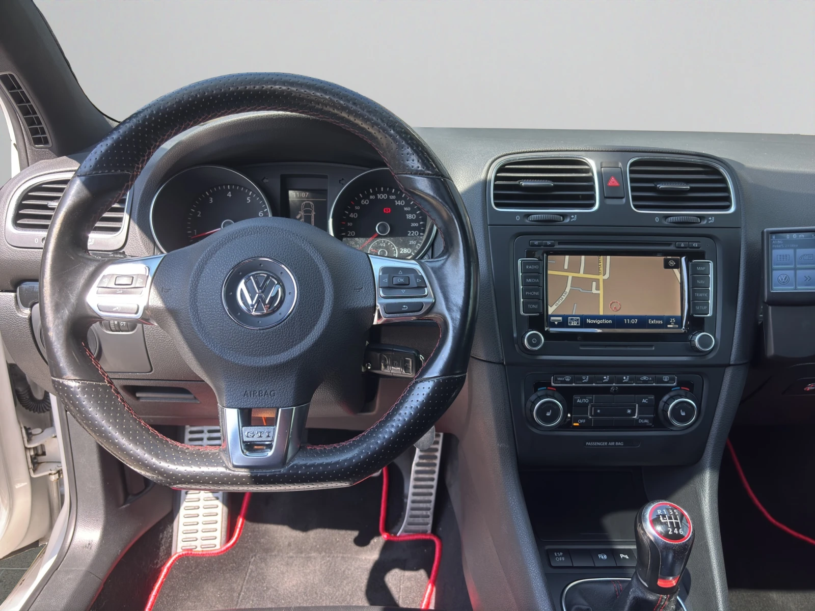 VW Golf GTi 2.0 210 hp, снимка 10 - Автомобили и джипове - 55085430