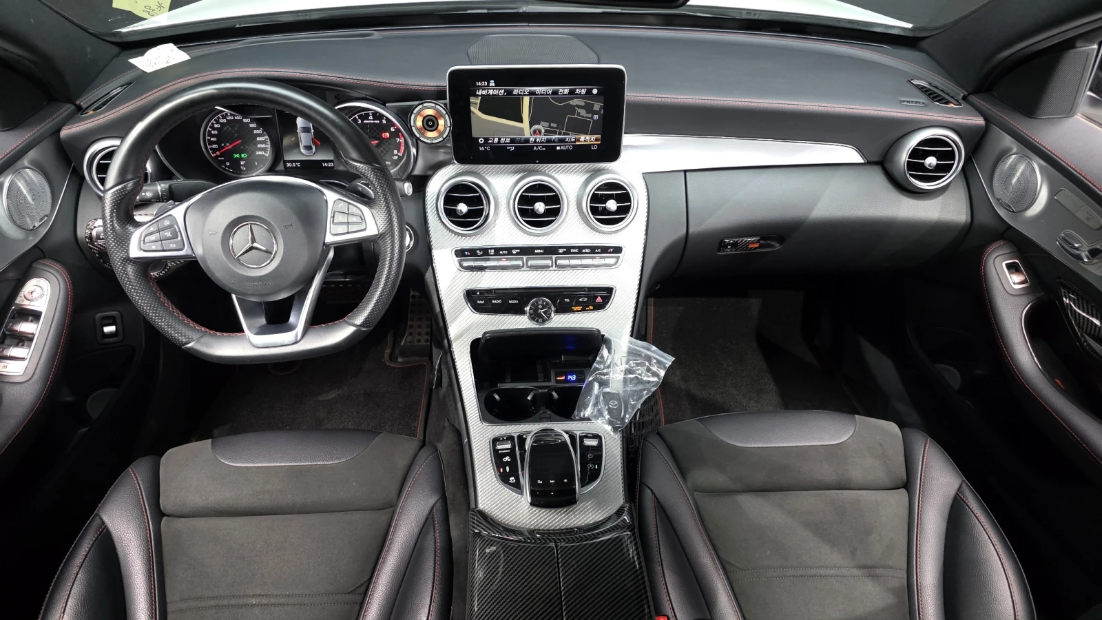 Mercedes-Benz C 43 AMG 2018* HEAD-UP* LED* KEYLESS* ALCANTARA* КРАЙНА ЦЕН, снимка 7 - Автомобили и джипове - 55126929