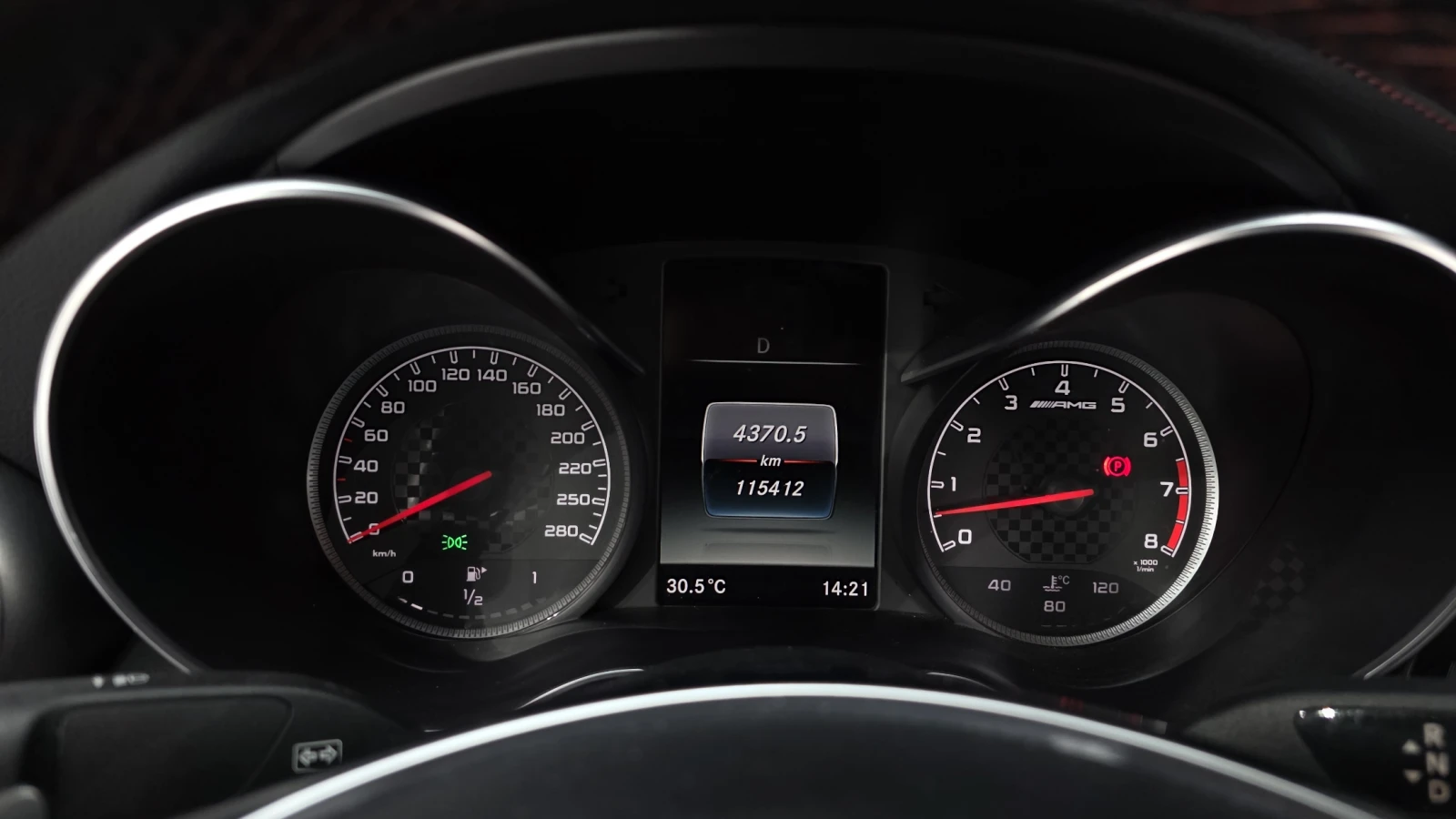 Mercedes-Benz C 43 AMG 2018* HEAD-UP* LED* KEYLESS* ALCANTARA* КРАЙНА ЦЕН, снимка 8 - Автомобили и джипове - 55126929