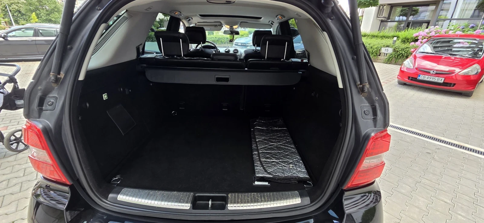 Mercedes-Benz ML 550 ???СПЕШНА ПРОДАЖБА???, снимка 16 - Автомобили и джипове - 55178437