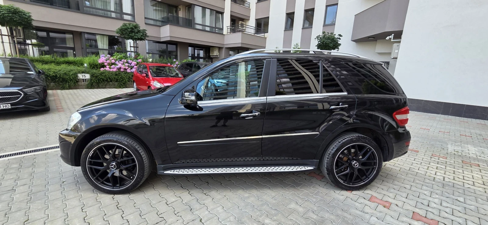 Mercedes-Benz ML 550 ???СПЕШНА ПРОДАЖБА???, снимка 3 - Автомобили и джипове - 55178437