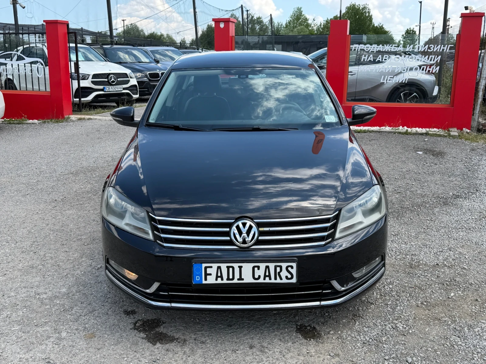 VW Passat СОБСТВЕН ЛИЗИНГ!!!, снимка 2 - Автомобили и джипове - 55188192