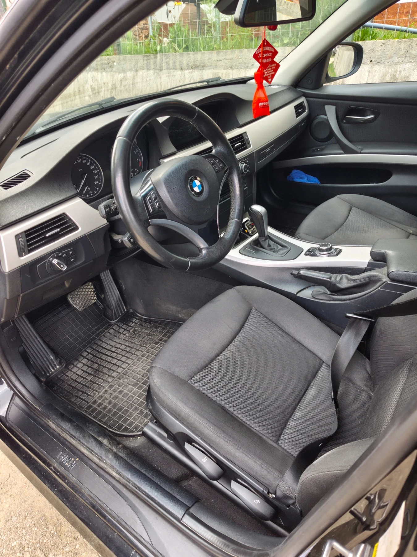BMW 320 Е90 320i, снимка 5 - Автомобили и джипове - 55390233