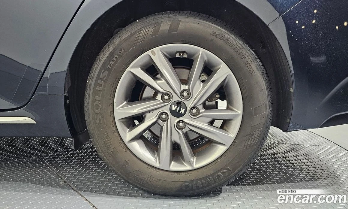 Kia K5 1.7 Diesel Prestige, снимка 6 - Автомобили и джипове - 55669082
