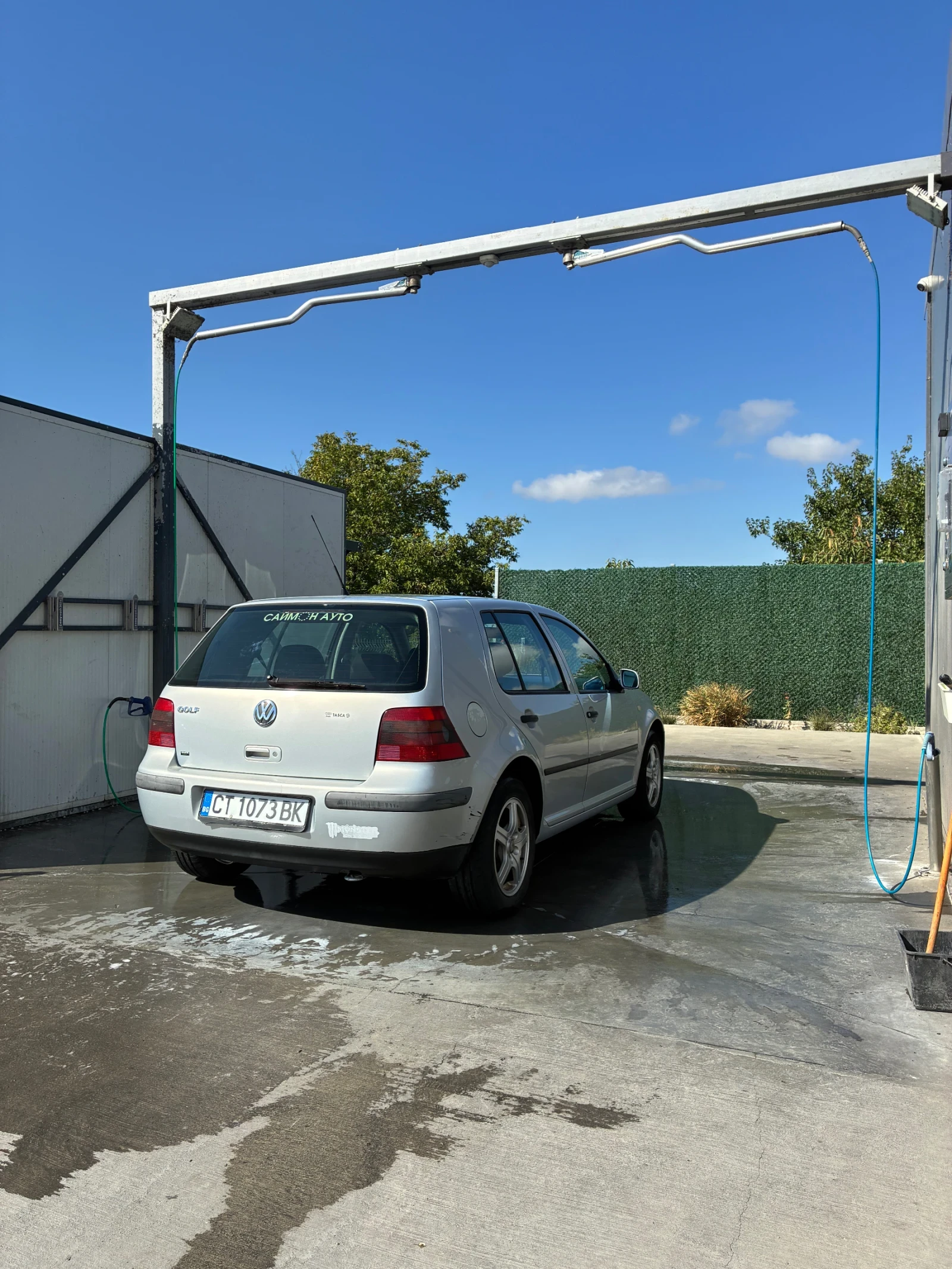 VW Golf, снимка 4 - Автомобили и джипове - 56010584