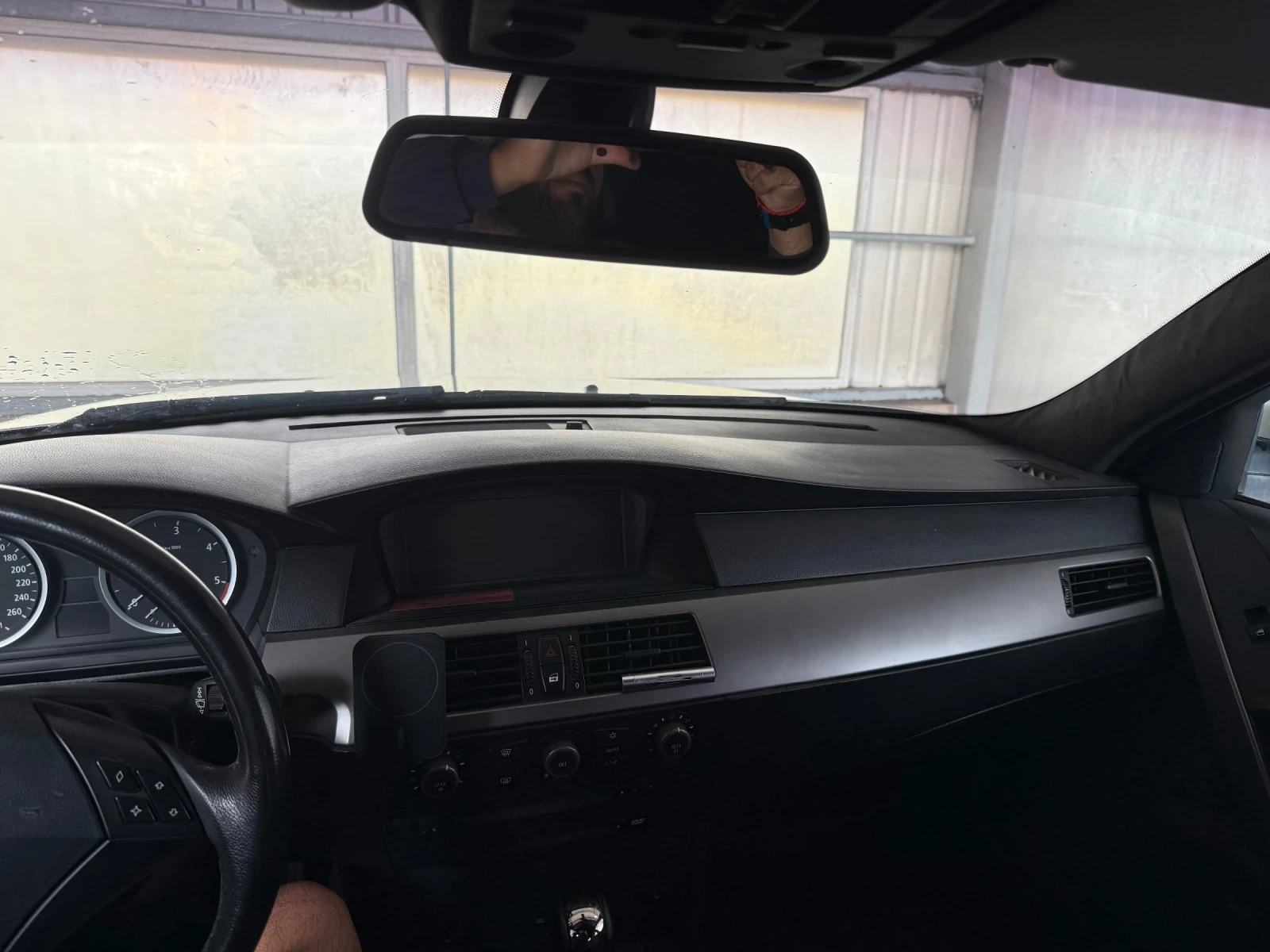 BMW 530, снимка 4 - Автомобили и джипове - 56082214