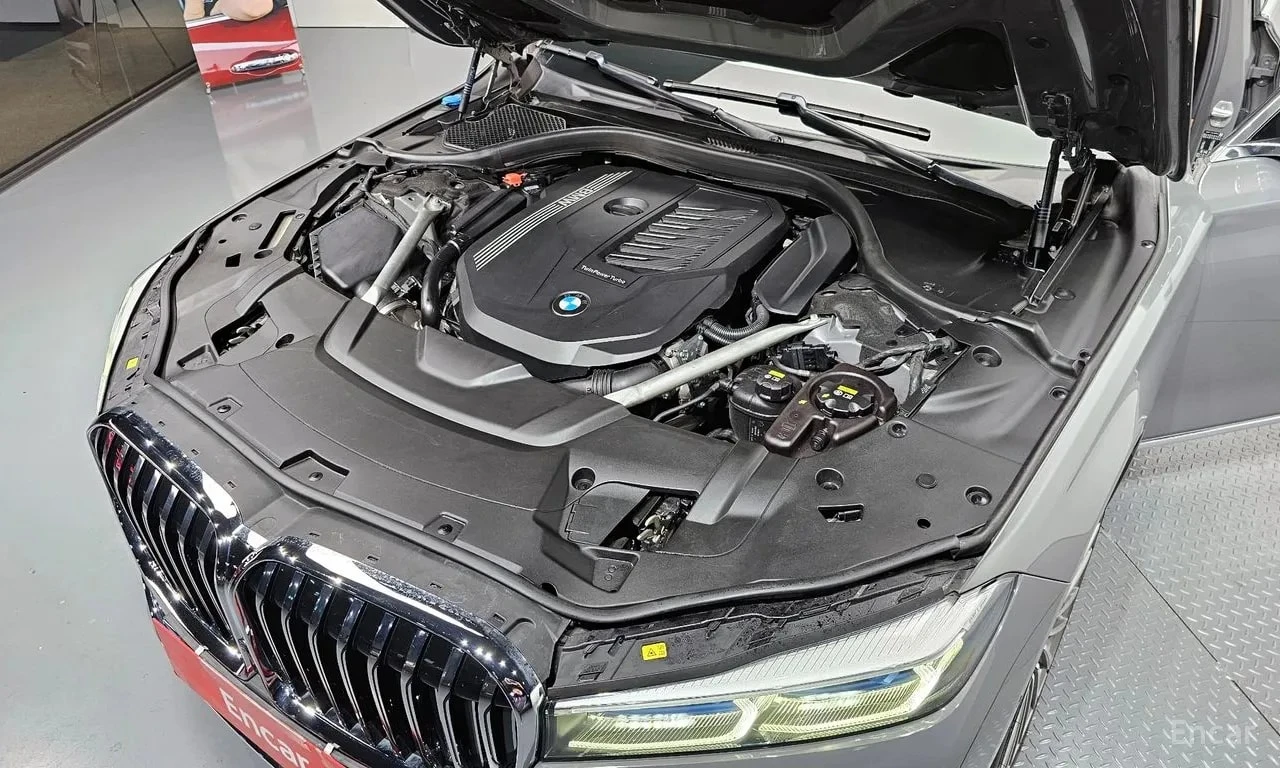 BMW 740 Li xDrive * ФИКСИРАНА ЦЕНА* , снимка 6 - Автомобили и джипове - 56104022