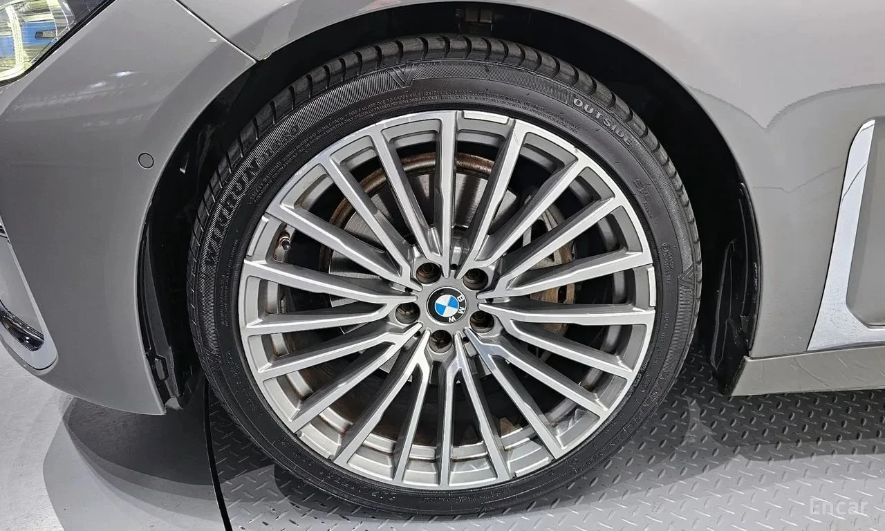BMW 740 Li xDrive * ФИКСИРАНА ЦЕНА* , снимка 5 - Автомобили и джипове - 56104022