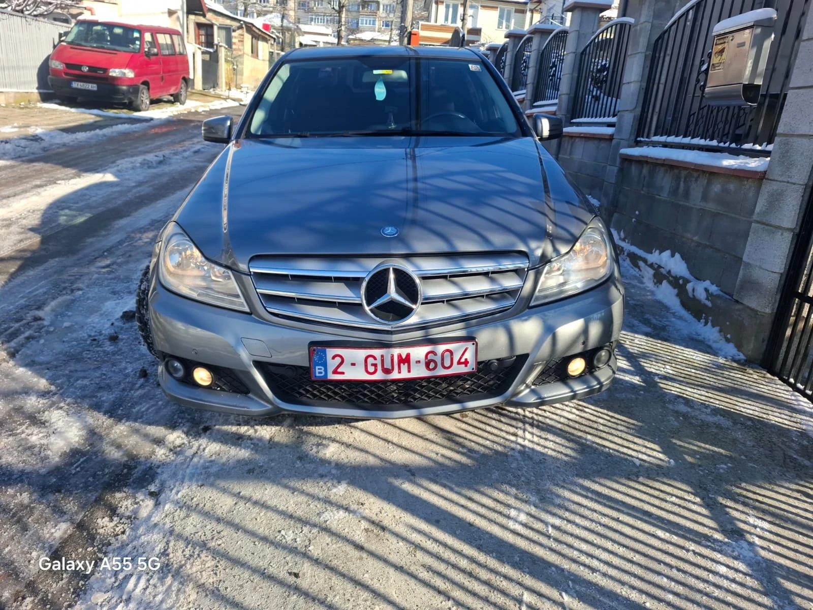 Mercedes-Benz C 200, снимка 2 - Автомобили и джипове - 56157577