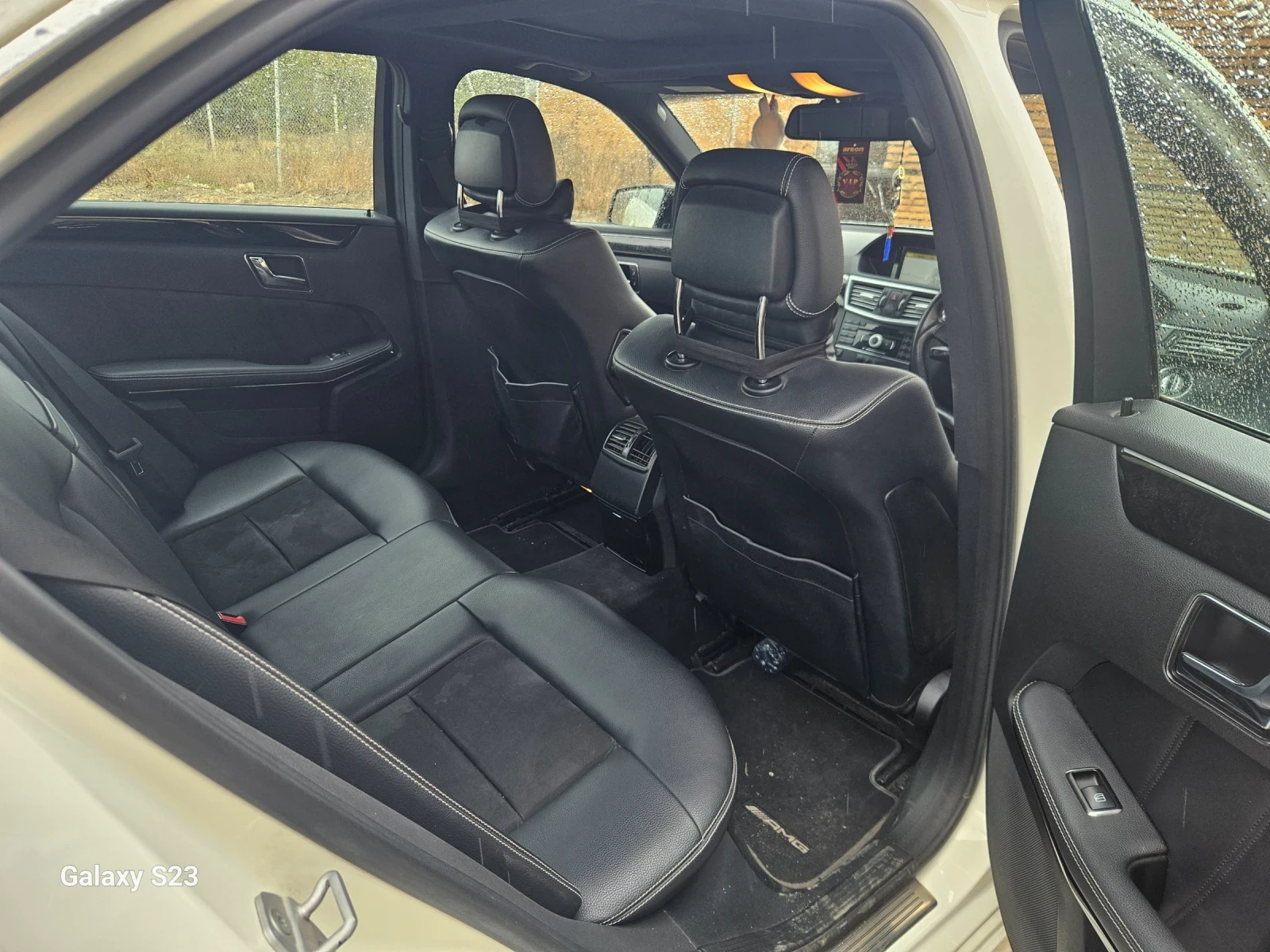 Mercedes-Benz E 250, снимка 10 - Автомобили и джипове - 56735186