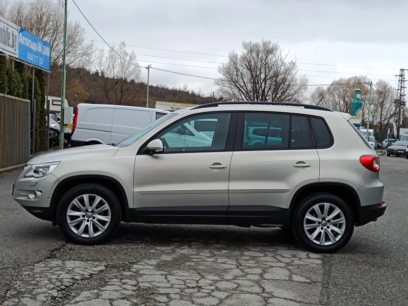 VW Tiguan 2.0 TDi* 4x4* NAVI* КАМЕРА* 168 000 км.* НОВ ВНОС*, снимка 7 - Автомобили и джипове - 47980789