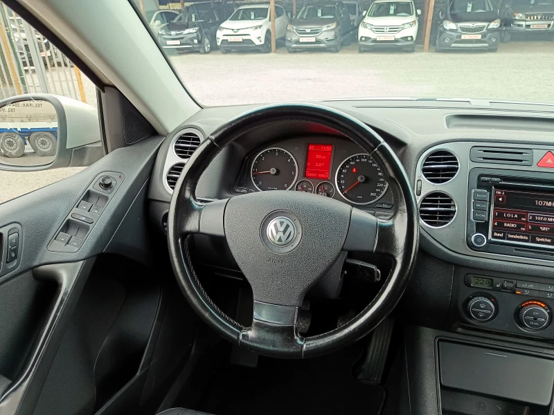 VW Tiguan 2.0 TDi* 4x4* NAVI* КАМЕРА* 168 000 км.* НОВ ВНОС*, снимка 12 - Автомобили и джипове - 47980789