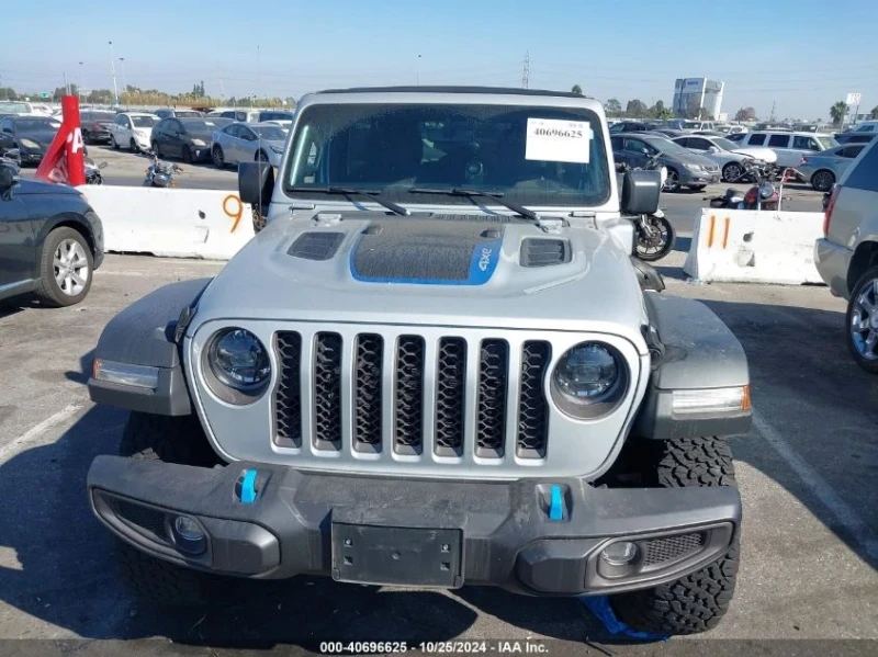 Jeep Wrangler, снимка 2 - Автомобили и джипове - 48724713