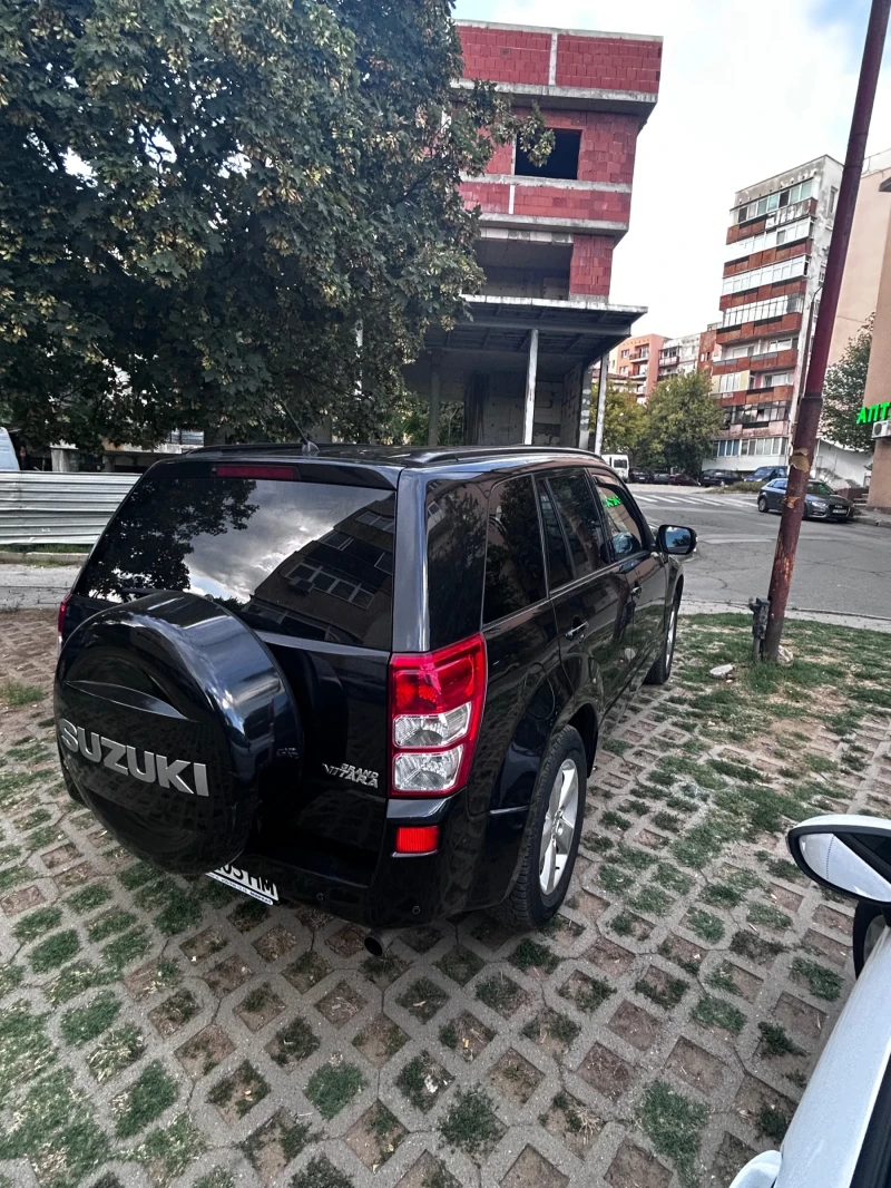 Suzuki Grand vitara Джип, снимка 4 - Автомобили и джипове - 52794854