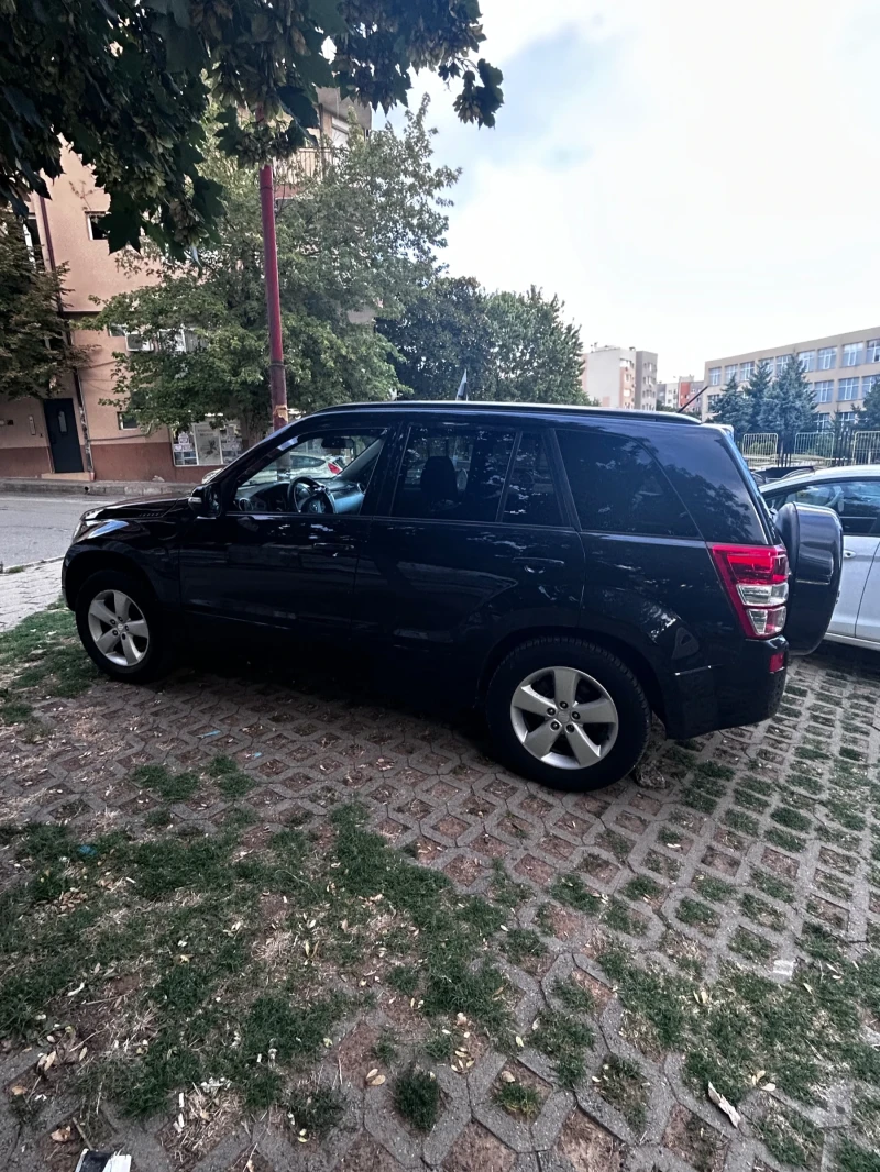 Suzuki Grand vitara Джип, снимка 6 - Автомобили и джипове - 52794854
