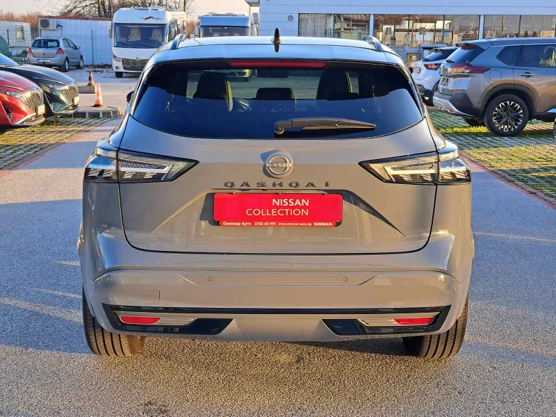 Nissan Qashqai 1.3 DiG-T HO , снимка 7 - Автомобили и джипове - 52873936