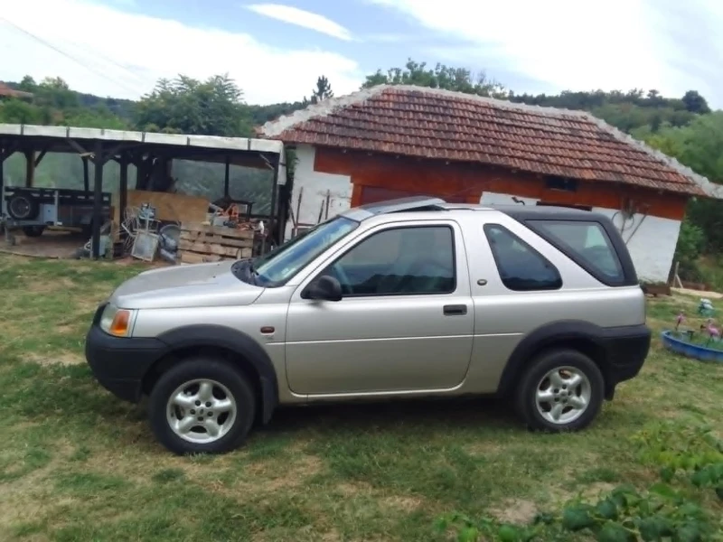 Land Rover Freelander 2.0TD, снимка 3 - Автомобили и джипове - 52971407