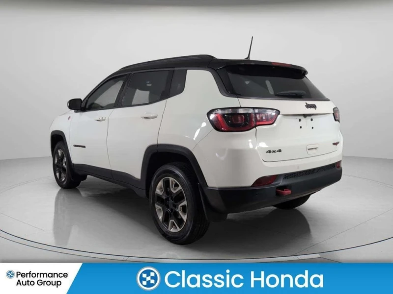 Jeep Compass * Trailhawk * CARFAX * БЕЗ ПЪРВОНАЧАЛНА ВНОСКА, снимка 7 - Автомобили и джипове - 53129474