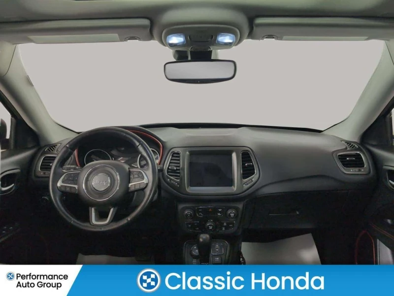 Jeep Compass * Trailhawk * CARFAX * БЕЗ ПЪРВОНАЧАЛНА ВНОСКА, снимка 16 - Автомобили и джипове - 53129474