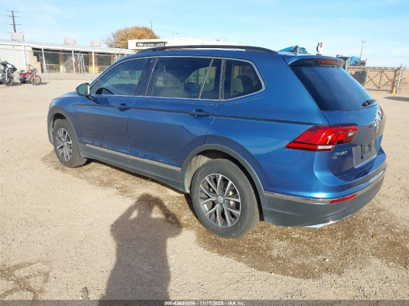 VW Tiguan R-LINE* ПОДГРЕВ* КОЖА* КАМЕРА* ПАНО, снимка 4 - Автомобили и джипове - 53373935